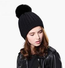 VIGROCK Royal BEANIE for Women