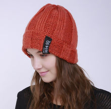 Tuque Made Crochet Beanie for Women